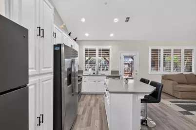 1643 Santoni Lane, Woodland, CA 95776 - Photo 5