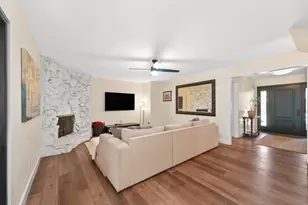 7850 Wildridge Dr, Fair Oaks, CA 95628 - Photo 9