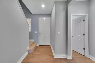 401 Broadleigh Ct, Roseville, CA 95747 - Photo 5