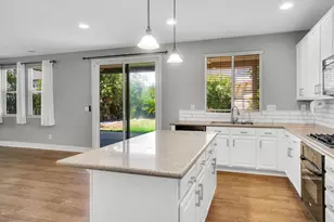 401 Broadleigh Ct, Roseville, CA 95747 - Photo 17