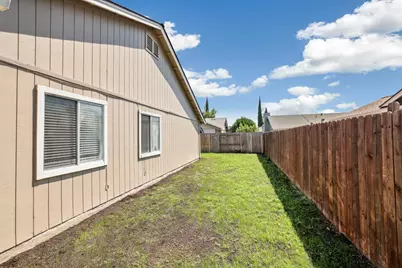 1504 Capitola Circle, Stockton, CA 95206 - Photo 37
