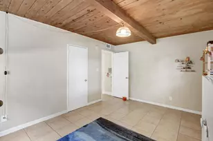 5510 71st St, Sacramento, CA 95820 - Photo 23