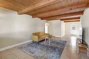 5510 71st St, Sacramento, CA 95820 - Photo 9