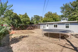 5510 71st St, Sacramento, CA 95820 - Photo 37