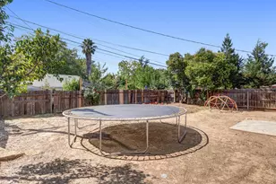 5510 71st St, Sacramento, CA 95820 - Photo 35
