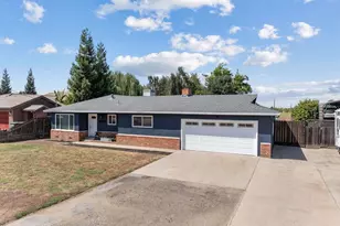 12801 Bonnie Brae Ave, Waterford, CA 95386 - Photo 3