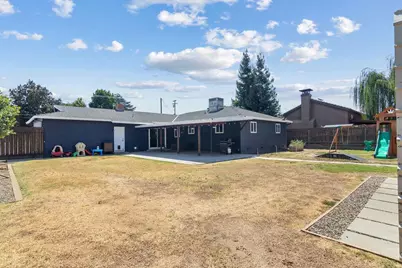 12801 Bonnie Brae Avenue, Waterford, CA 95386 - Photo 35