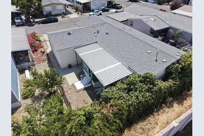 Bentley, Sacramento, CA 95823 - Photo 9