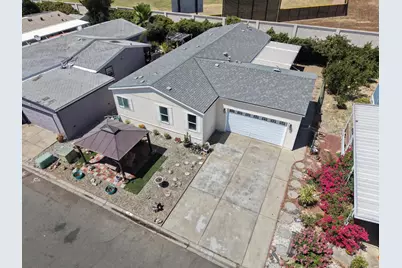 Bentley, Sacramento, CA 95823 - Photo 3