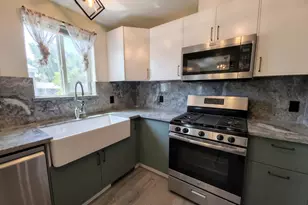 Bentley, Sacramento, CA 95823 - Photo 21