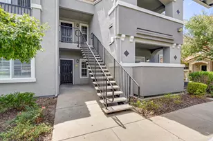 885 Halidon Way, Folsom, CA 95630 - Photo 3