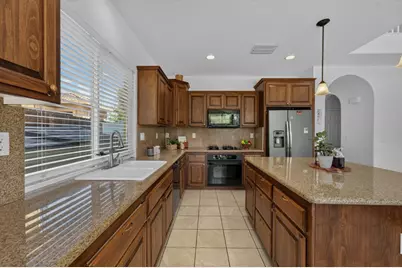 12402 Canyonlands Drive, Rancho Cordova, CA 95742 - Photo 21
