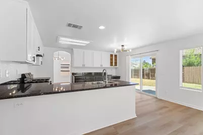 4806 Moraga Lane, Stockton, CA 95206 - Photo 17