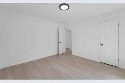 376 S. Locust Street, Stockton, CA 95205 - Photo 5
