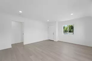 376 S Locust St, Stockton, CA 95205 - Photo 21