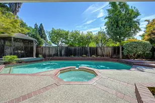 9 Bliss River Ct, Sacramento, CA 95831 - Photo 3