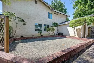 9 Bliss River Ct, Sacramento, CA 95831 - Photo 21
