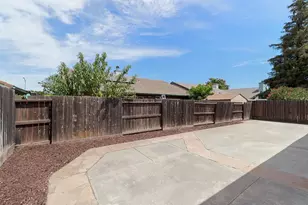 1039 Lambdin St, Manteca, CA 95336 - Photo 43