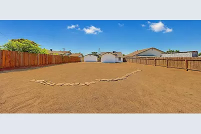 13361 Bentley Street, Waterford, CA 95386 - Photo 31