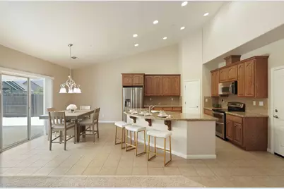 954 Stampede Trail, Galt, CA 95632 - Photo 15