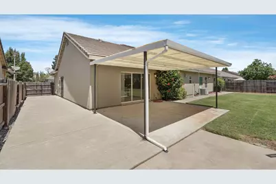 954 Stampede Trail, Galt, CA 95632 - Photo 43