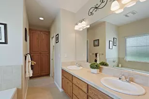 954 Stampede Trail, Galt, CA 95632 - Photo 19