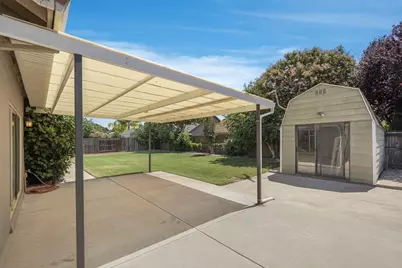 954 Stampede Trail, Galt, CA 95632 - Photo 41