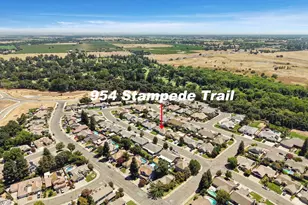 954 Stampede Trail, Galt, CA 95632 - Photo 3