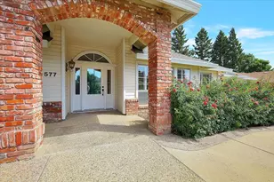 1577 Malta Dr, Yuba City, CA 95993 - Photo 5