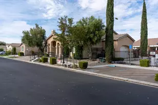 2913 Las Flores Cir, Los Banos, CA 93635 - Photo 35
