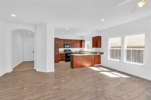 2913 Las Flores Cir, Los Banos, CA 93635 - Photo 23