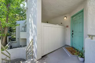 2581 Fulton Square Ln, Sacramento, CA 95821 - Photo 5