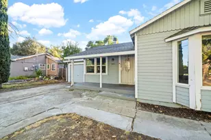 2651 Hawthorne St, Sacramento, CA 95815 - Photo 7