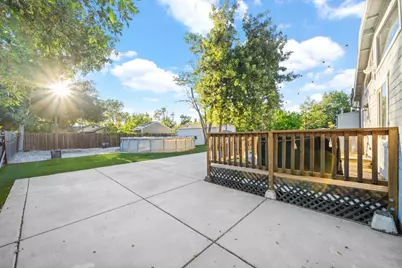 2651 Hawthorne Street, Sacramento, CA 95815 - Photo 9