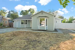 2651 Hawthorne St, Sacramento, CA 95815 - Photo 5