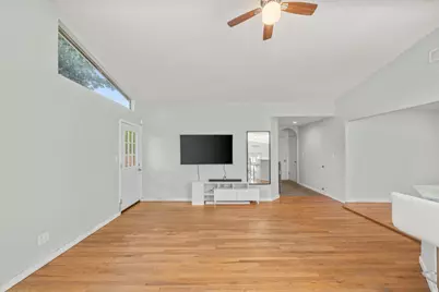 2651 Hawthorne Street, Sacramento, CA 95815 - Photo 27