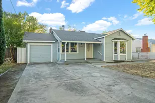 2651 Hawthorne St, Sacramento, CA 95815 - Photo 3