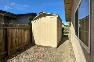 3925 Crocus Dr, Modesto, CA 95356 - Photo 35