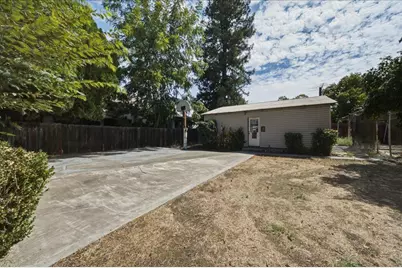 107 1st Street, Woodland, CA 95695 - Photo 27