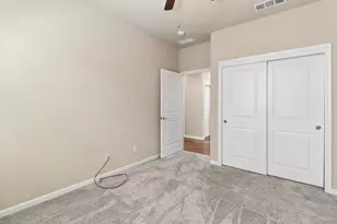 9880 Sunderland Way, Elk Grove, CA 95757 - Photo 27