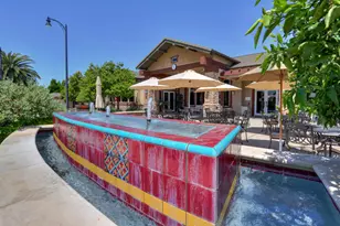 9880 Sunderland Way, Elk Grove, CA 95757 - Photo 41