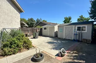 9845 Sleepy Hollow Ct, Stockton, CA 95209 - Photo 55