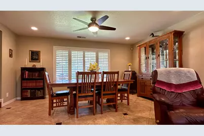 9845 Sleepy Hollow Court, Stockton, CA 95209 - Photo 13