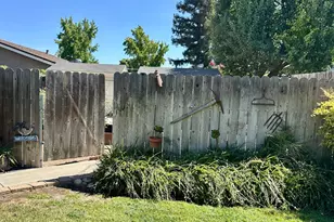 9845 Sleepy Hollow Ct, Stockton, CA 95209 - Photo 53