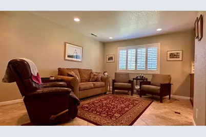 9845 Sleepy Hollow Court, Stockton, CA 95209 - Photo 15