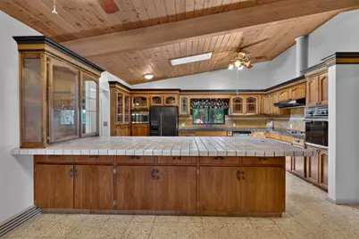 1041 Ruth Avenue, Yuba City, CA 95993 - Photo 9