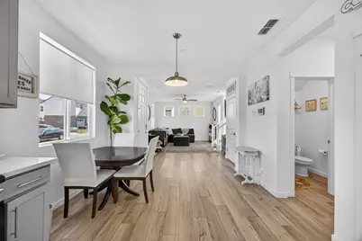 251 Cinema Street, Sacramento, CA 95823 - Photo 15