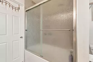 1038 E Vartikian Ave, Fresno, CA 93710 - Photo 33