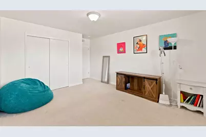 1038 E Vartikian Avenue, Fresno, CA 93710 - Photo 31
