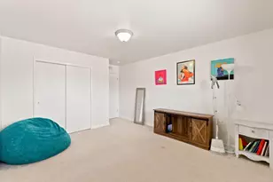 1038 E Vartikian Ave, Fresno, CA 93710 - Photo 31